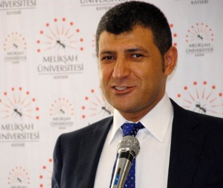 'Yaz tatilinde, babamızın yanında çırak olarak çalıştık'