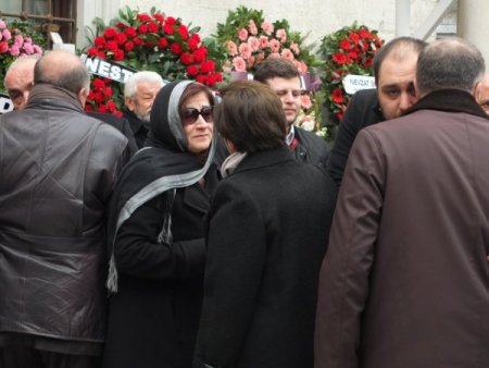 Yazar Ocakoğlu’nun babası son yolculuğuna uğurlandı