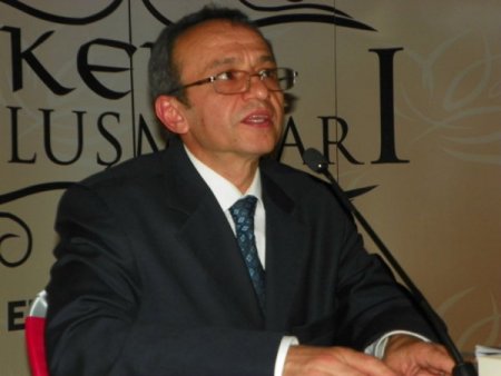 Yazar Yalsızuçanlar: Aşkın Ve Sevginin Muhabbeti Allah (Cc) Olmalıdır