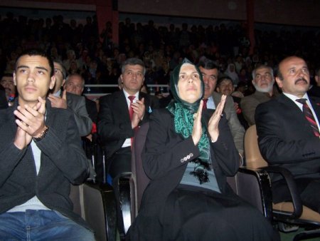 Yazıcıoğlu, Baba Ocağı Şarkışla’da Gözyaşlarıyla Anıldı