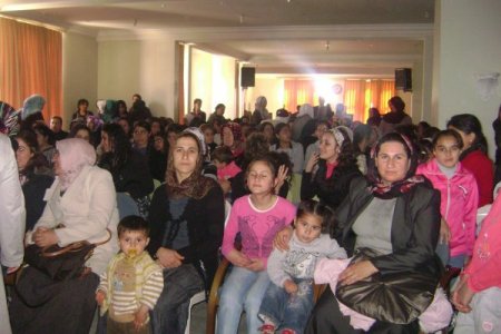 Yedi Beyza Derneği, Kutlu Doğum'u Tiyatro Gösterisi İle Kutladı