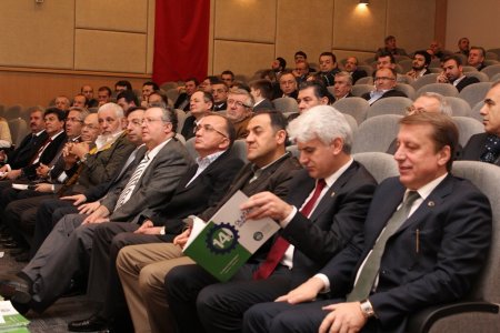 Yedikardeş, BOSABSİAD Başkanlığı'nı Tezyaparlar'a devretti