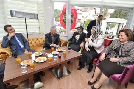 Yedirenk Yeni Binasına Taşındı