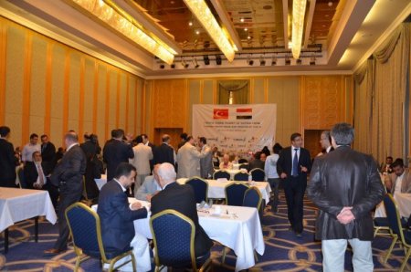 Yemen Başbakanı'ndan davet: Ülkemize yatırım yapan Afrika'ya rahat açılır