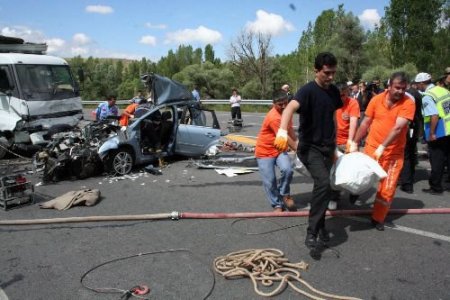 Yemin Töreninden Sonra İzne Ayrılan Asker Trafik Kazasında Öldü