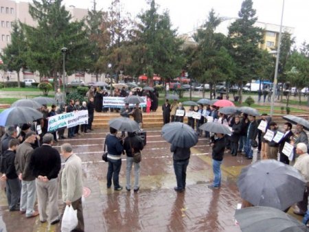 'Yeni anayasa başka bir bahara kalmasın'