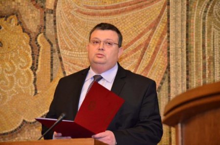 Yeni Başsavcı Tsatsarov yemin etti