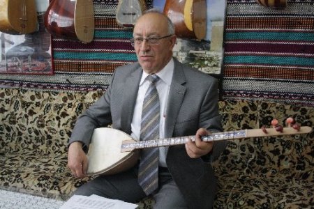 Yeni bir enstrüman üretti adını da ‘sazuta’ koydu