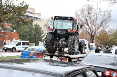 Yeni diye satılan traktör, mahkemelik oldu
