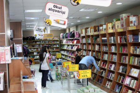 Yeni eğitim sezonu, kırtasiyelere hareket getirdi