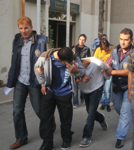 Yeni sevgilisiyle plan kurup eski sevgilini gasp etti