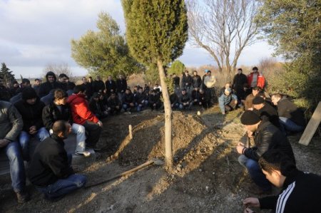 Yeni Yıl Kutlamasında Hayatını Kaybeden Dj Toprağa Verildi