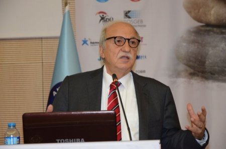 'Yeni YÖK Kanunu vakıf üniversitelerini özel üniversite dönüşme fırsatı verecek'