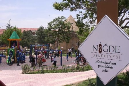Yenilenen Hüdavent Hatun Parkı, Niğdelilerin Beğenisini Kazandı