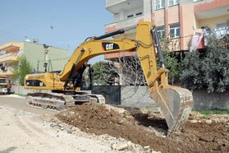 Yenimahalle’de asfalt çalışmaları başladı