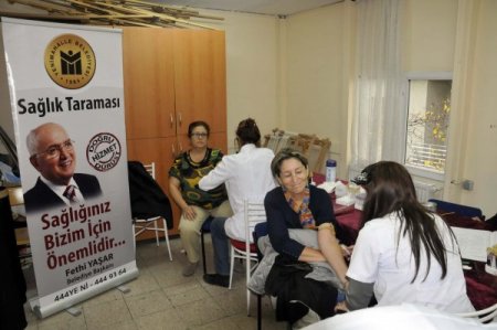 Yenimahalle'de sağlık taramaları devam ediyor