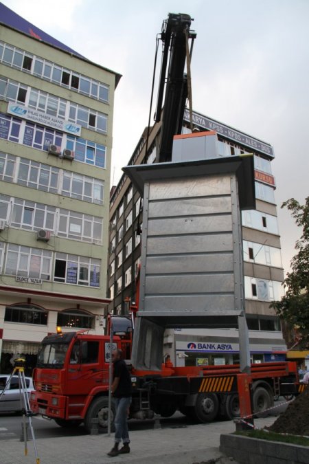 Yeraltı çöp konteyneri sayesinde mazottan tasarruf edilecek