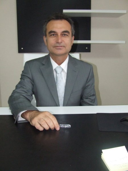 Yerel gazete sahibi, Basın İlan Kurumu Müdürü ve çalışanlarına kurşun yağdırdı