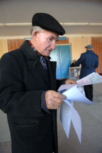 Yerel Seçimlerde Ukraynalılar Çernobil Sınırında Oy Kullandı (özel)