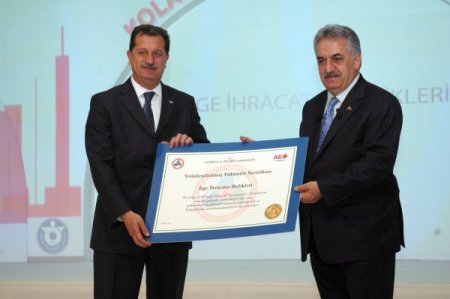 ‘Yerinde gümrükleme’ ile sınır kapılarındaki TIR kuyrukları bitecek