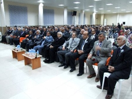 Yerköy’de 'Hz Peygamber ve İnsan Onuru' konulu konferans düzenlendi