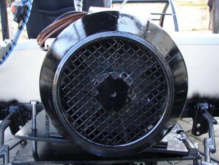 'Yerli arabada kaportaya milyonlarca lira, sürücü ve motora destek yok'