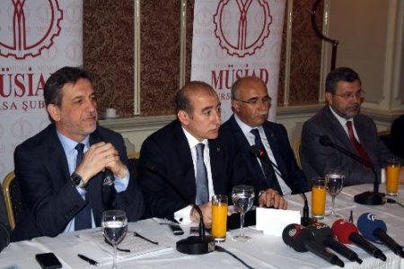 'Yerli otomobilde babayiğit beklemek yerine Başbakan görevi birine tevdi etsin'