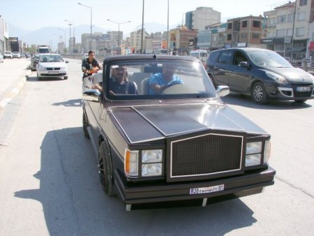 Yerli 'Tomofil' 100 kilometrede 4 liralık elektrik harcıyor