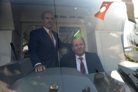 Yerli tramvay Temmuz'da Bursa sokaklarına çıkıyor