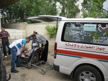 Yeryüzü Doktorları 2013’te de Suriyelilerin yanında