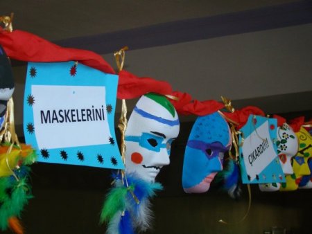 Yeryüzündeki farklı yaşamları sergilediler