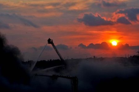 Yeşil Kundura'nın 200 Bin Çift Ayakkabısı Yangında Kül Oldu (3)