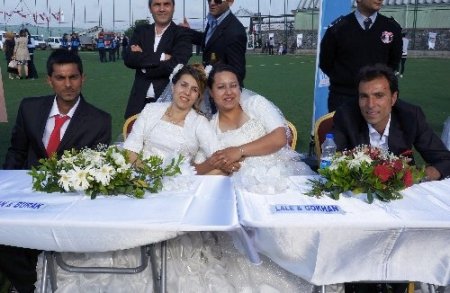 Yeşil sahada bu sefer Romanlar oynadı