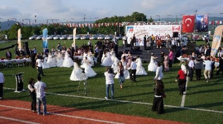 Yeşil sahada bu sefer Romanlar oynadı