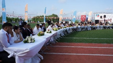 Yeşil sahada bu sefer Romanlar oynadı