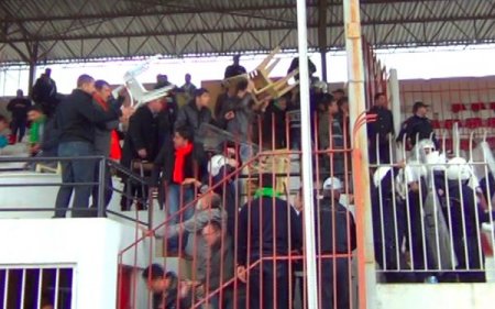 Yeşil sahada şiddet: 2 yaralı