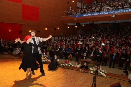 Yeşilçam şarkıları Burdurlulara nostalji yaptırdı