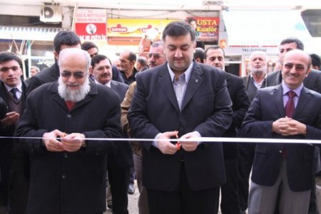 Yetimler Yararına Kermes Açıldı