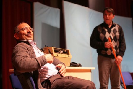 Yetiştirme yurdu öğrencileri polislerle aynı sahneyi paylaşacak