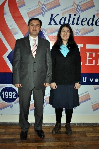 YGS-3 alanında Türkiye yedincisi olan Beyza Manisa'nın gururu