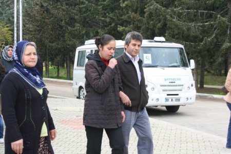 Ygs'de Kullandıkları Kalemleri Köy Okullarına Gönderdiler