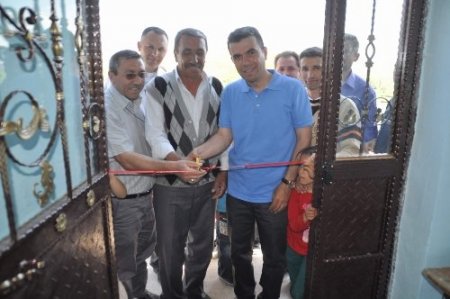 Yıkılmak üzere olan ilkokul, köy konağına dönüştürüldü