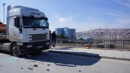 Yıkım ekipleriyle gecekondu sakinleri birbirine girdi: 1’i polis 10 yaralı