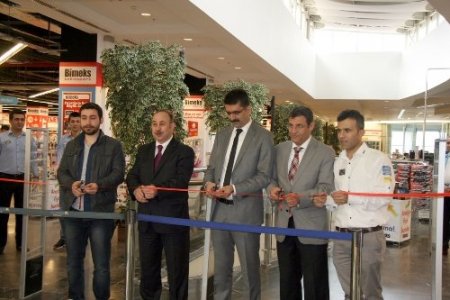 Yıl sonuna kadar 52 ilde 100 mağazaya ulaşmayı hedefliyor