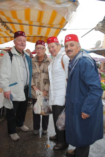 Yılbaşı Alışverişleri Esnafın Yüzünü Güldürdü