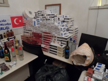 Yılbaşı öncesi milyonluk kaçak içki ve sigara operasyonu