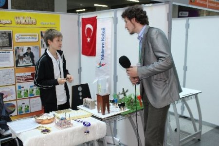 Yıldırım Koleji dünya dereceleriyle döndü