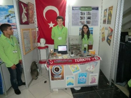 Yıldırım Koleji öğrencileri İNEPO'dan altın madalya ile döndü