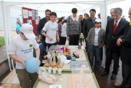 Yıldırım Koleji Öğrencilerin 84 Projesi Sergilendi