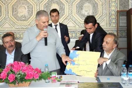 Yıldırım: Tek devlet, tek millet, tek bayrak ve tek vatandan başka pazarlık yok